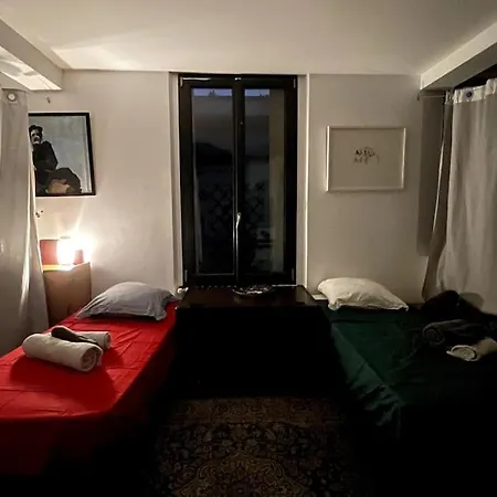 Apartment Unique Loft On Paris Doorstep Saint-Denis (Seine-Saint-Denis)